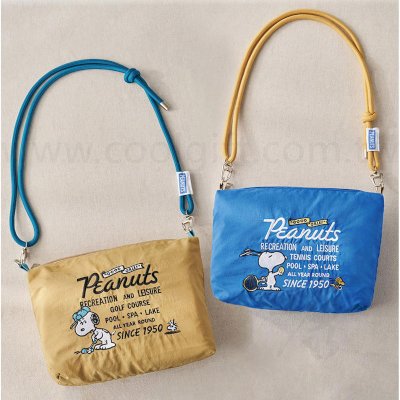 史努比悠遊隨行斜背袋