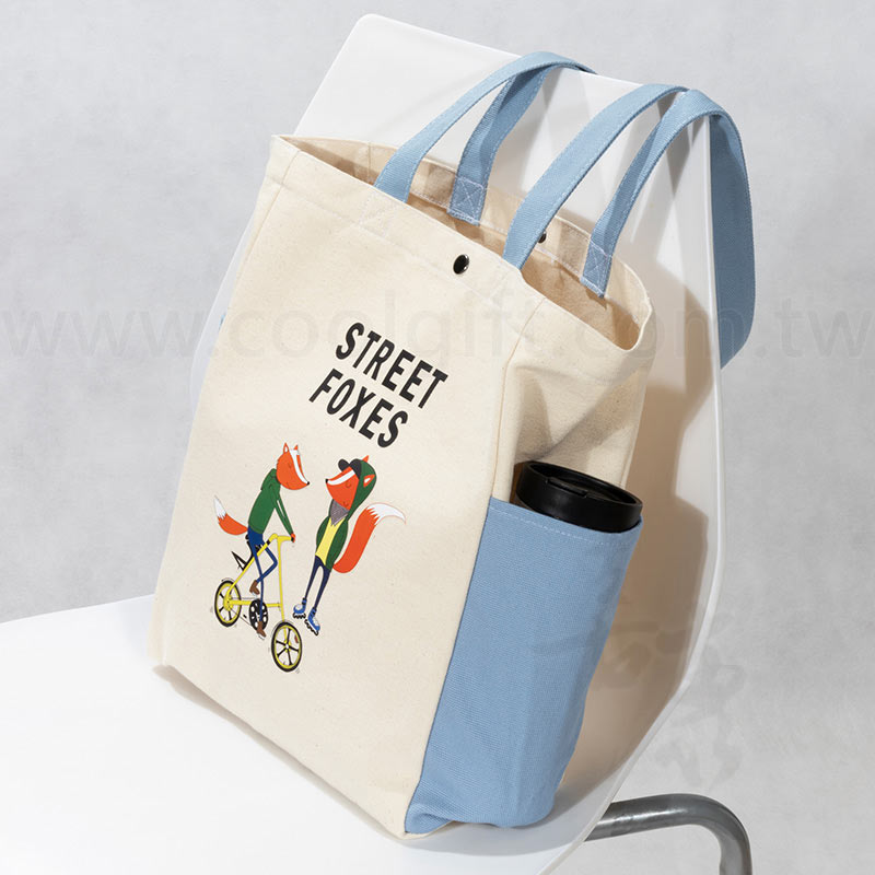 本白配色兩側口袋帆布包